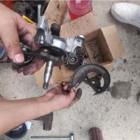 上海浦東割草機(jī)維修，現(xiàn)場歐瑪/三菱TU43割草機(jī)維修，立等可取